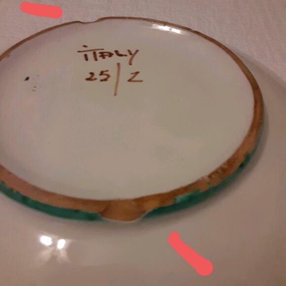 Vintage Italian Handmade & Painted Vegetable Graphic Serving Bowl Flaw - Picture 7 of 7